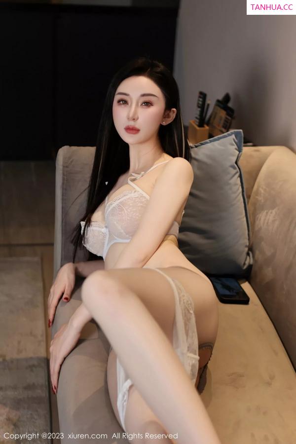   [XiuRen]高清写真图 2023.12.04 No.7756 田兮白 丰腴美臀第73张图片